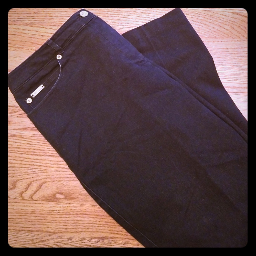 St. JOHN Sport High Waisted Black Jeans Size 10